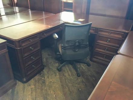 USED Flexsteel Walden Series - Executive L Desk
